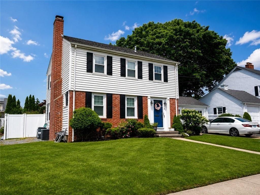 97 Fairfield Rd