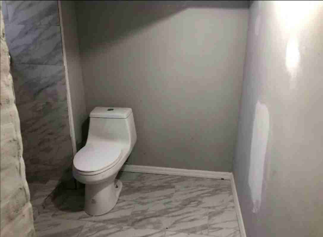77 Graham Ave - Photo 6 of 6