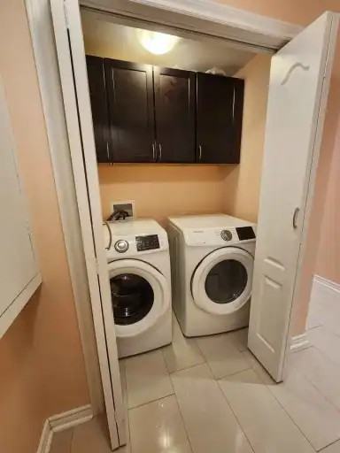 19 Dunrobin Cres #19 - Photo 2 of 27