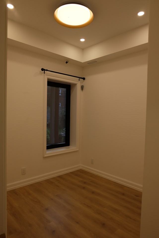 54 Cowan Avenue - Photo 7 of 10