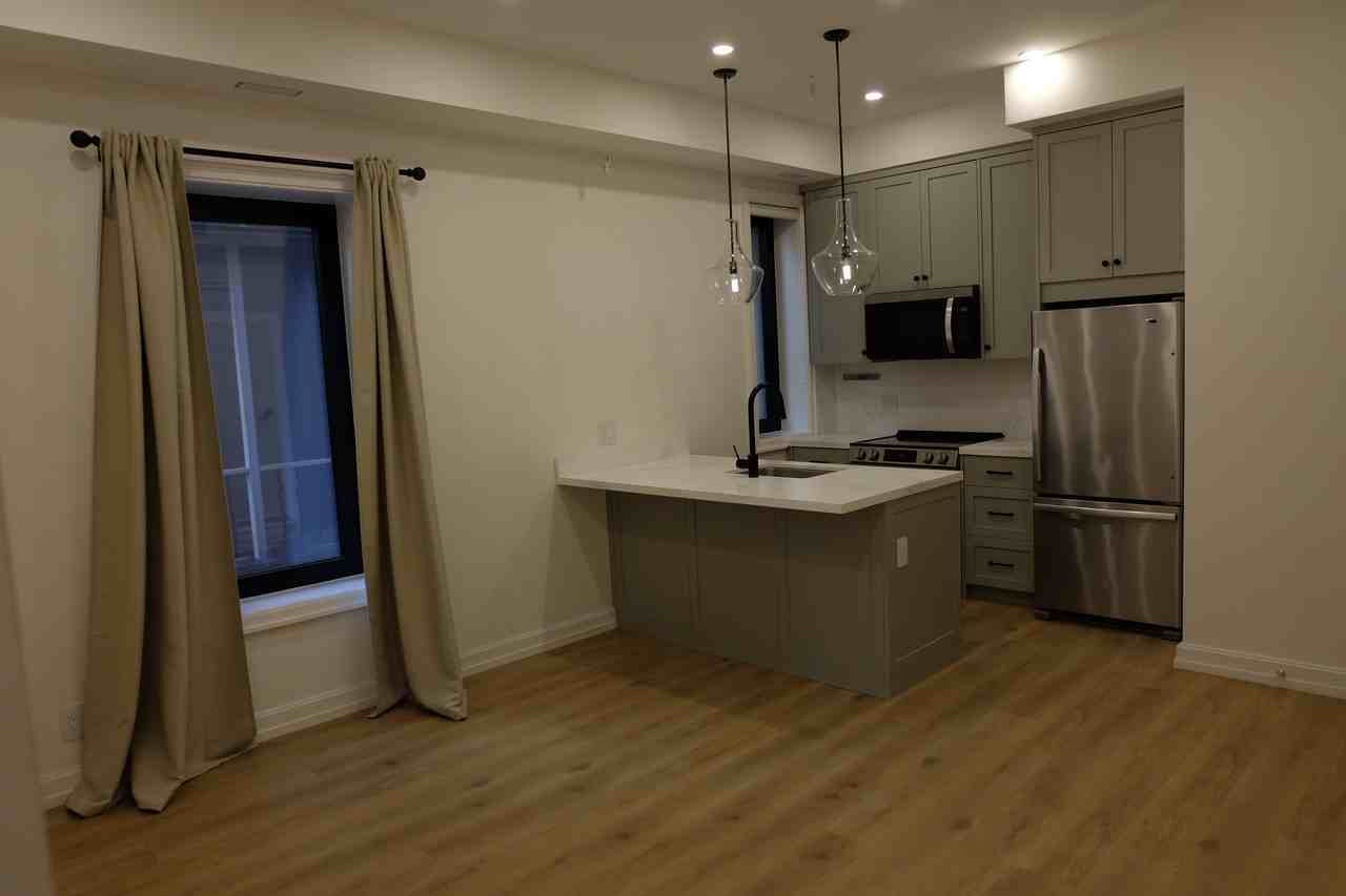 54 Cowan Avenue - Photo 2 of 10