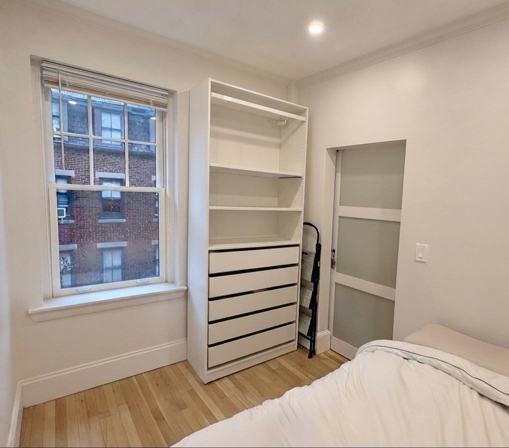 11 Irving St #6 - Photo 4 of 6