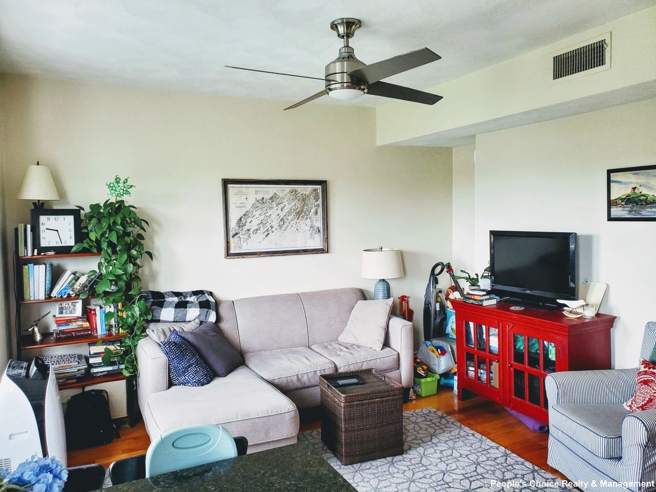 11 Vinal Ave #3A - Photo 4 of 11