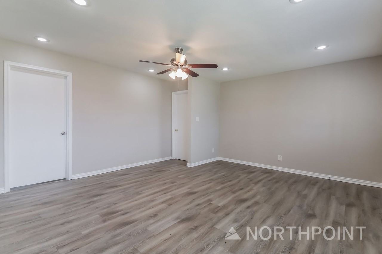 9946 Bowman Blvd - Photo 4 of 31