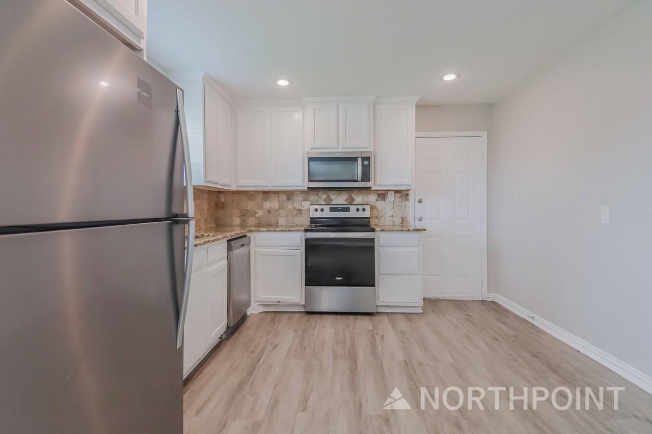 9946 Bowman Blvd - Photo 7 of 31