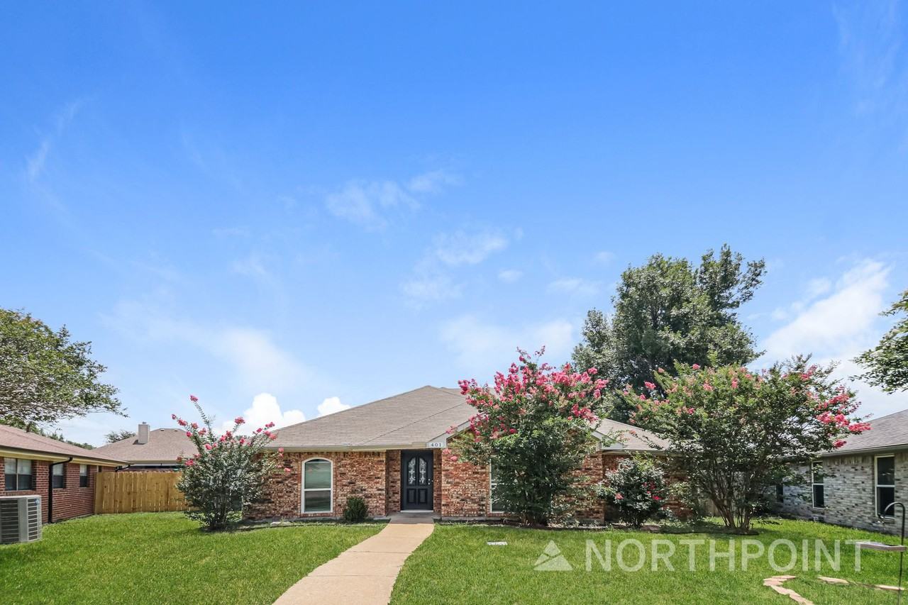 401 Kathy Ln