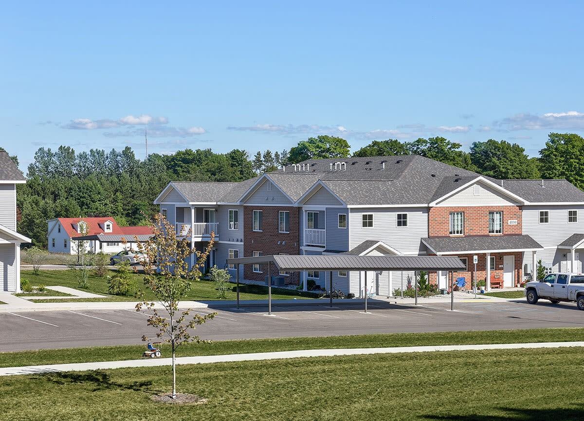 Brookside Commons - Photo 2 of 25