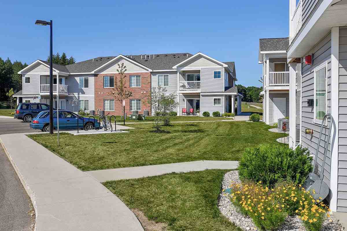 Brookside Commons - Photo 3 of 25