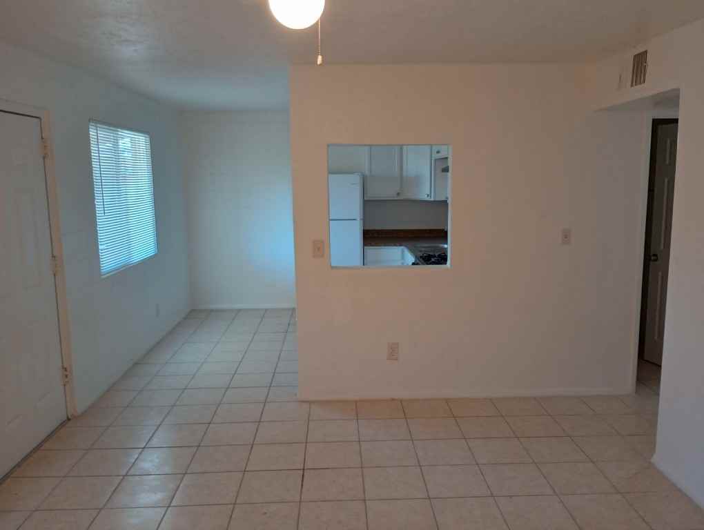 401 N D St #34 - Photo 3 of 20