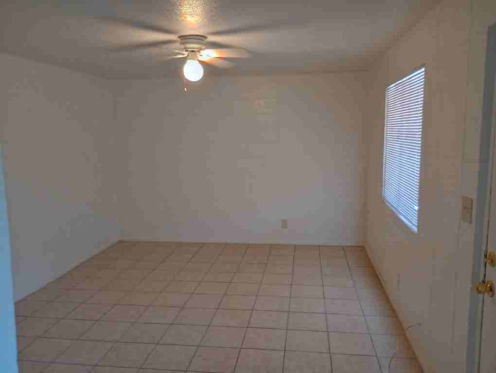 401 N D St #34 - Photo 5 of 20