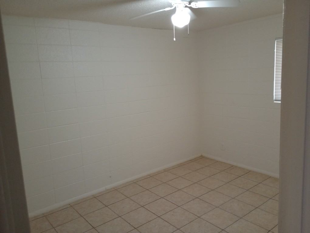 401 N D St #34 - Photo 7 of 20