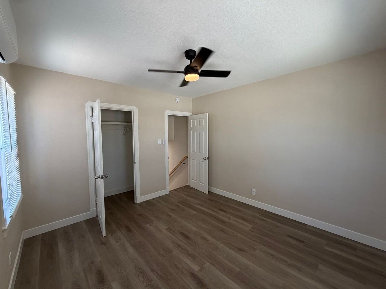 1225 Pine St - Photo 5 of 18