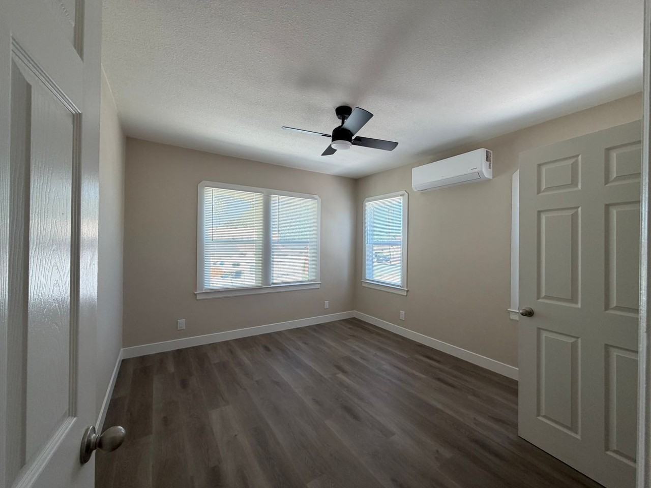 1225 Pine St - Photo 7 of 18