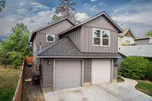 139 Se Heyburn St #3 - Photo 1 of 1