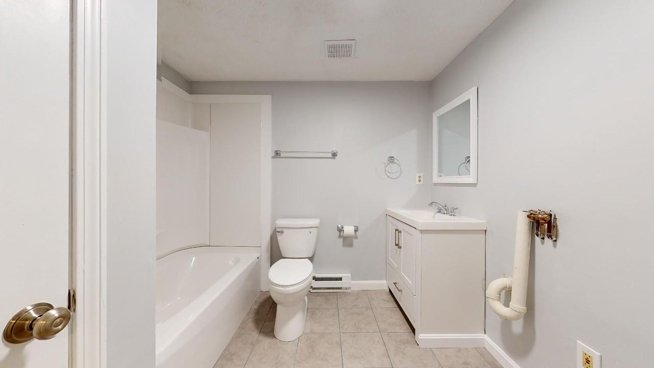 24 State St - Photo 5 of 42