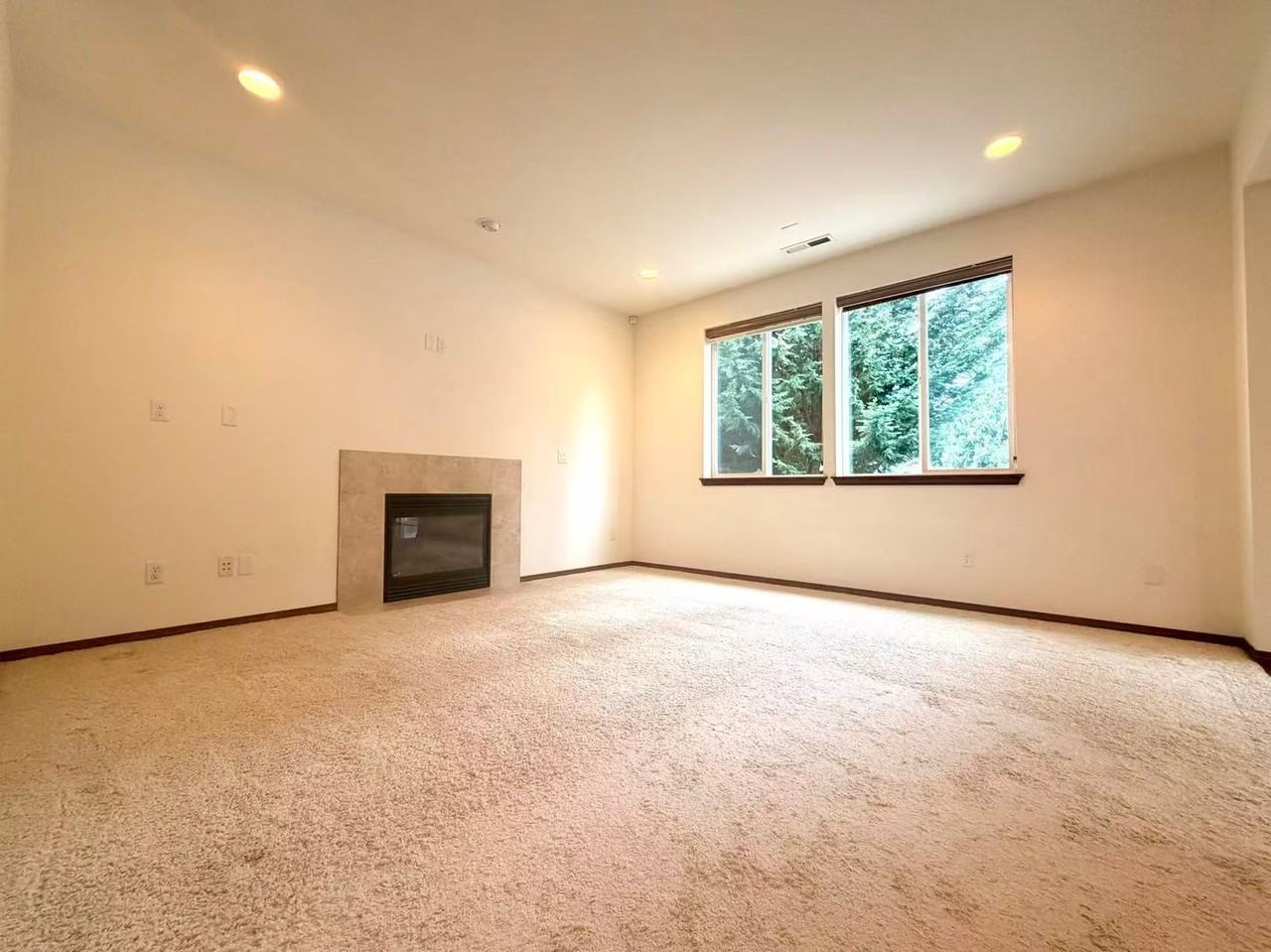 12903 Ne 197th Pl - Photo 6 of 20