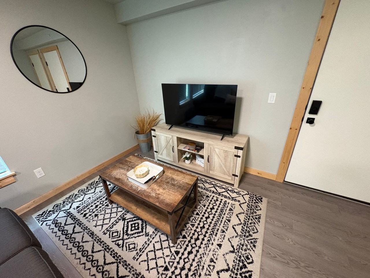 280 E Lorene St #19202 - Photo 4 of 22