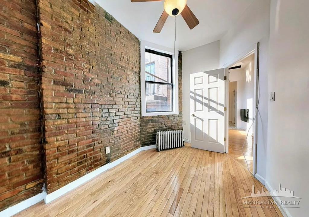 Rivington St #4 - Photo 7 of 7
