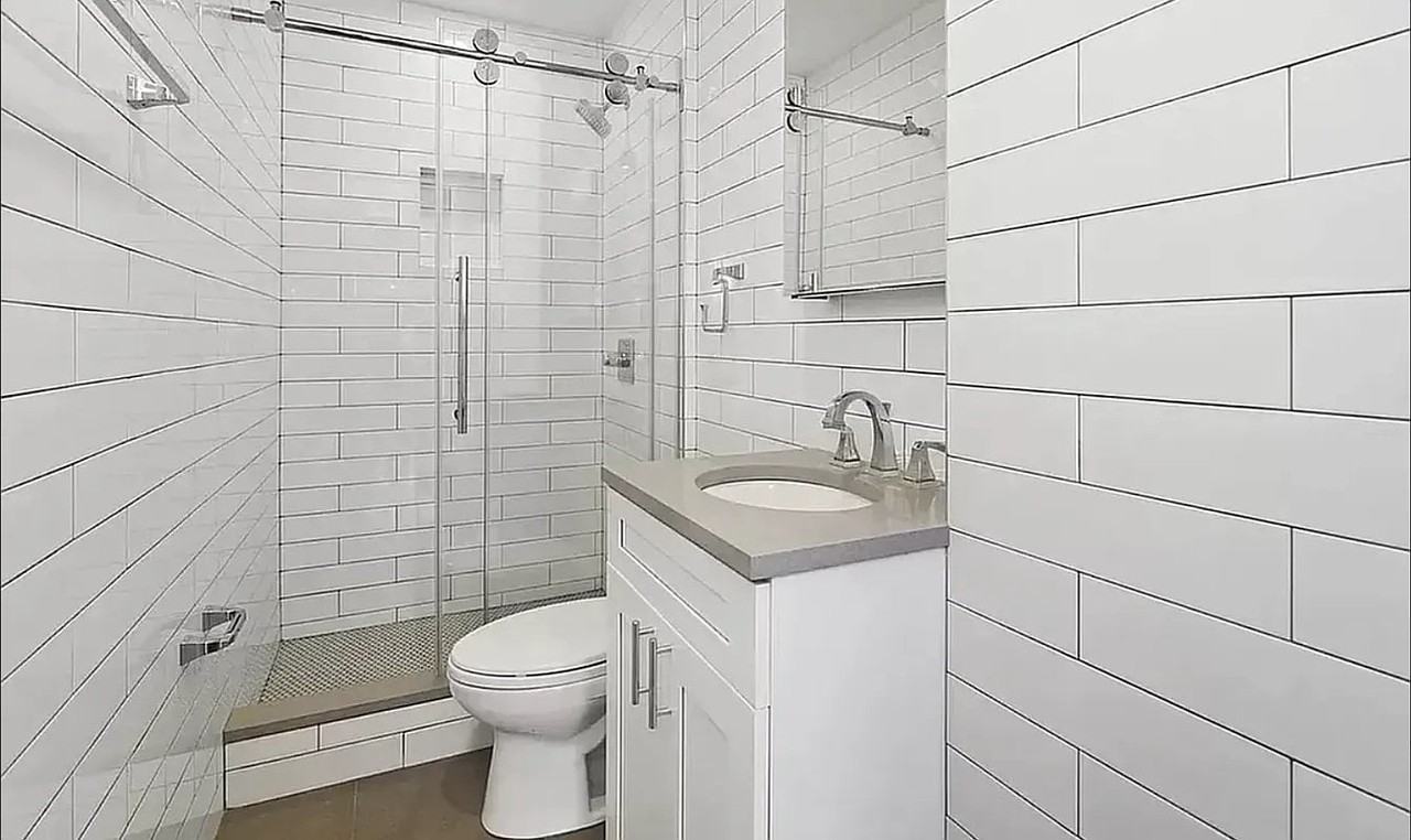 130 1st Ave #4R - Photo 5 of 6