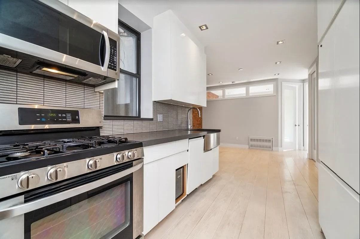 248 Mott St #13 - Photo 5 of 8