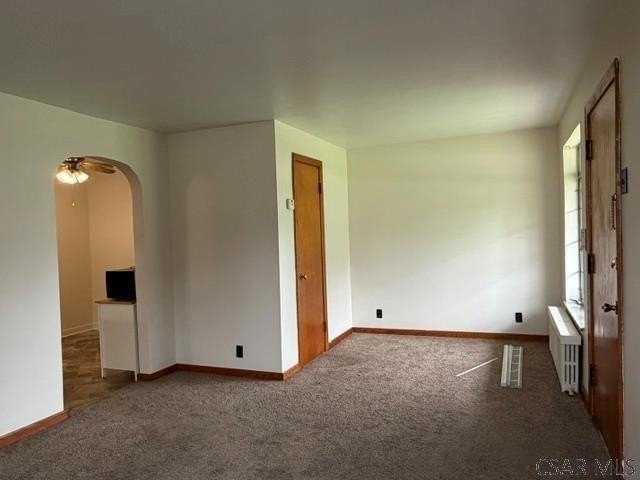 1022 Goucher St - Photo 4 of 26