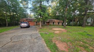 803 Gonzales Dr - Photo 1 of 1