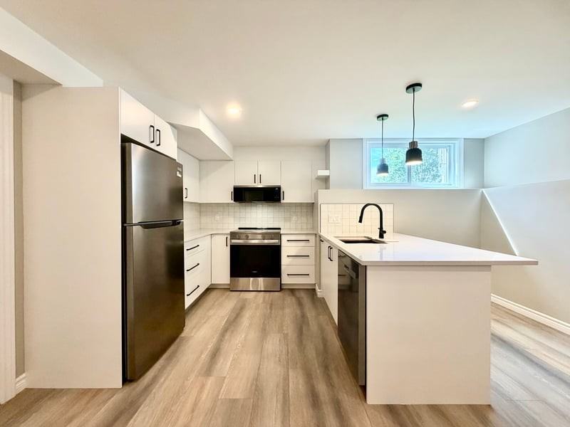 291 Stiver Street Unit A - Photo 5 of 14