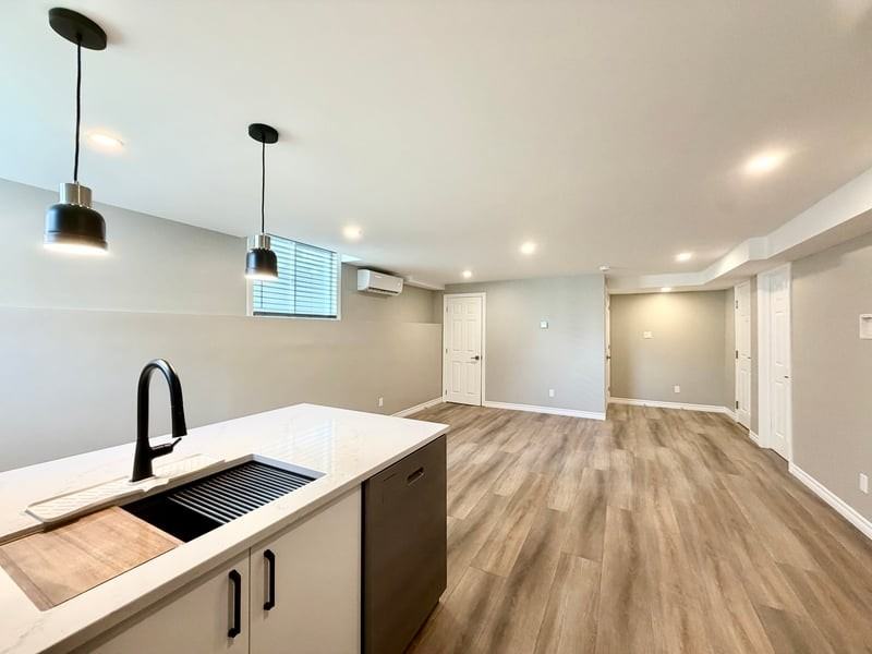 291 Stiver Street Unit A - Photo 7 of 14