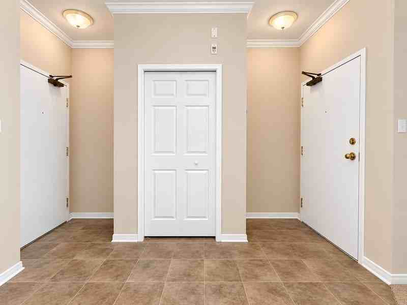 190 Rustic Hills Crescent Unit 7 - Photo 2 of 14