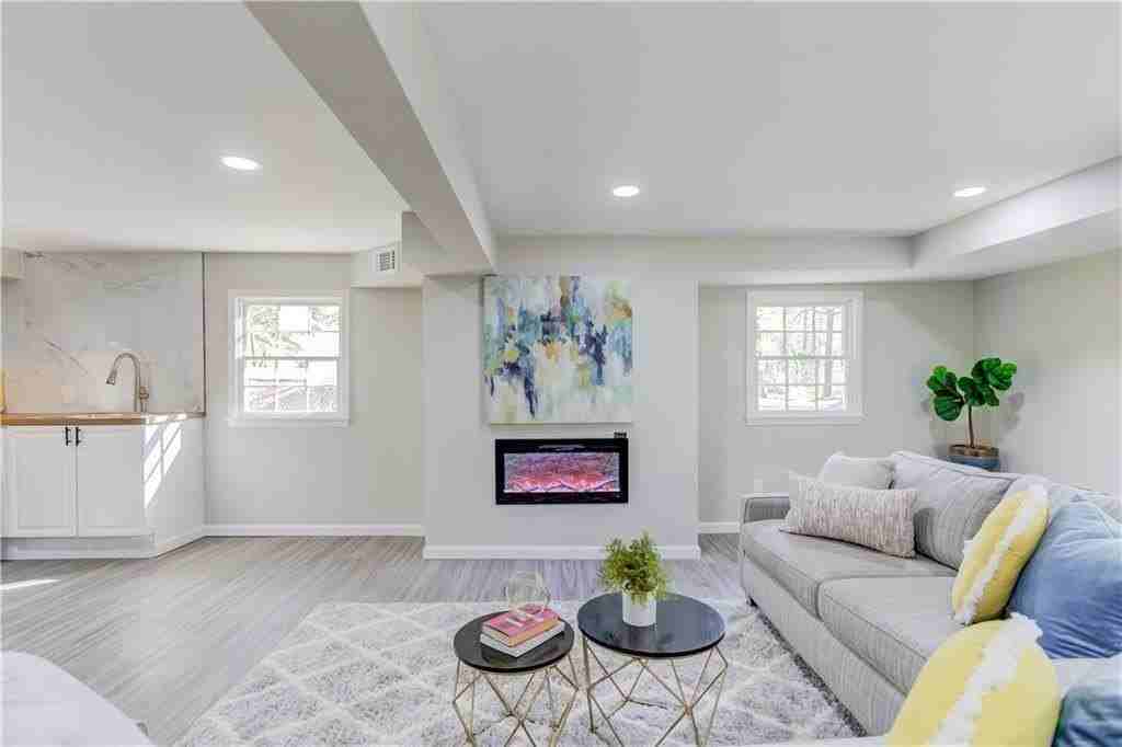 154 Huston Dr - Photo 6 of 21