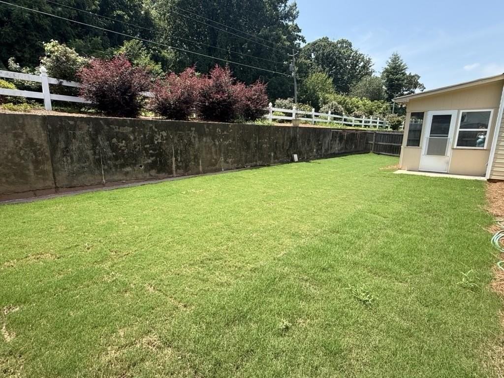 34 Winding Creek Ct - Photo 3 of 15