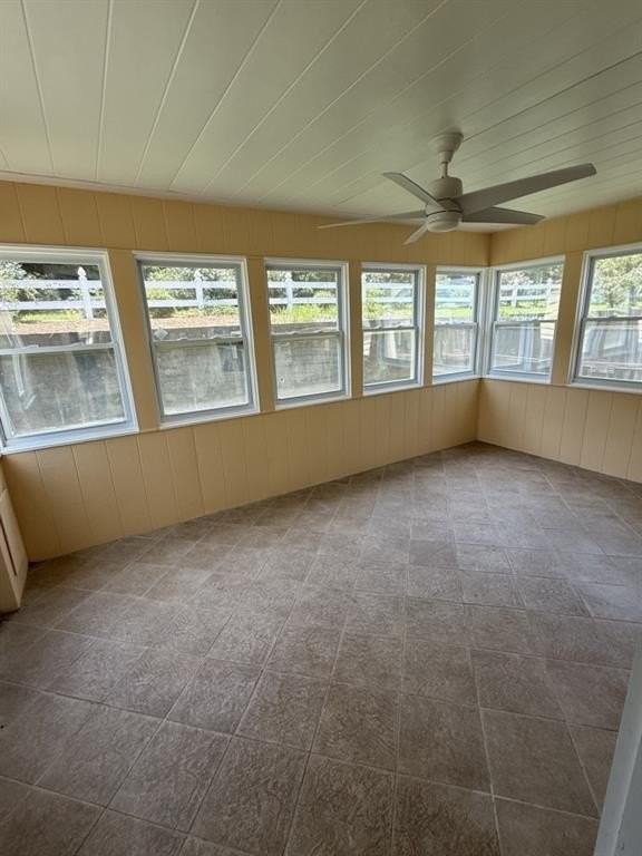 34 Winding Creek Ct - Photo 4 of 15