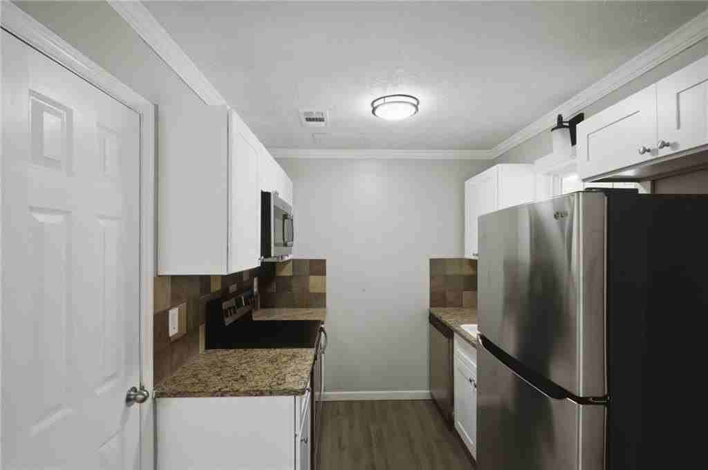 218 Mill Creek Pl - Photo 4 of 25