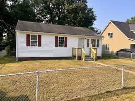 featured image of 2706 Jackson Street