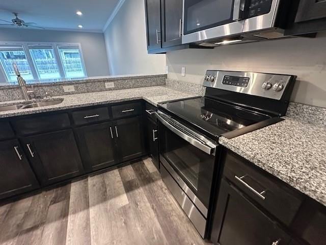 915 Mcneil Ave - Photo 3 of 20