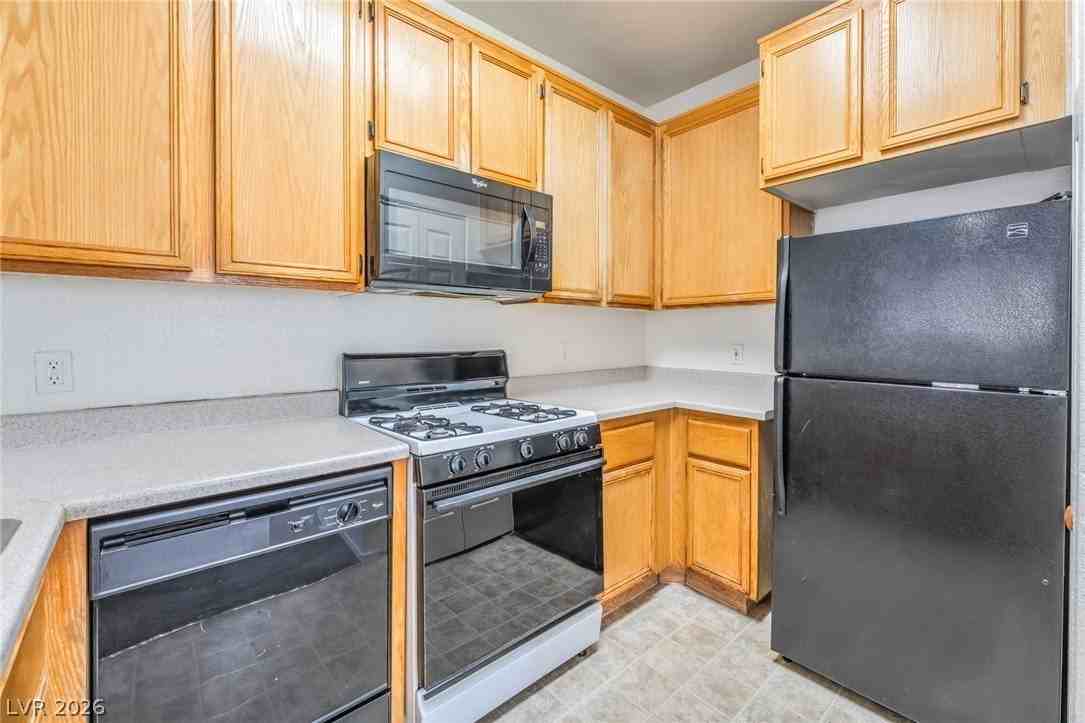 4730 E Craig Rd #1034 - Photo 7 of 19