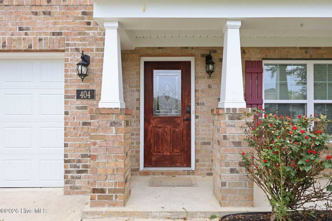 404 Frida Rd - Photo 2 of 35