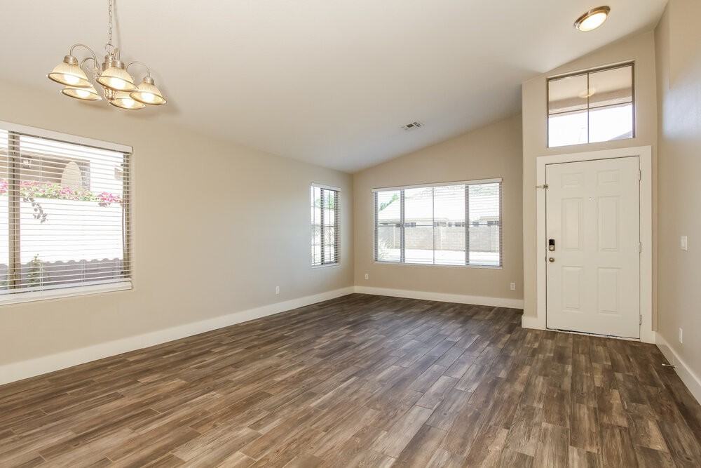 25832 N 66th Dr - Photo 3 of 16