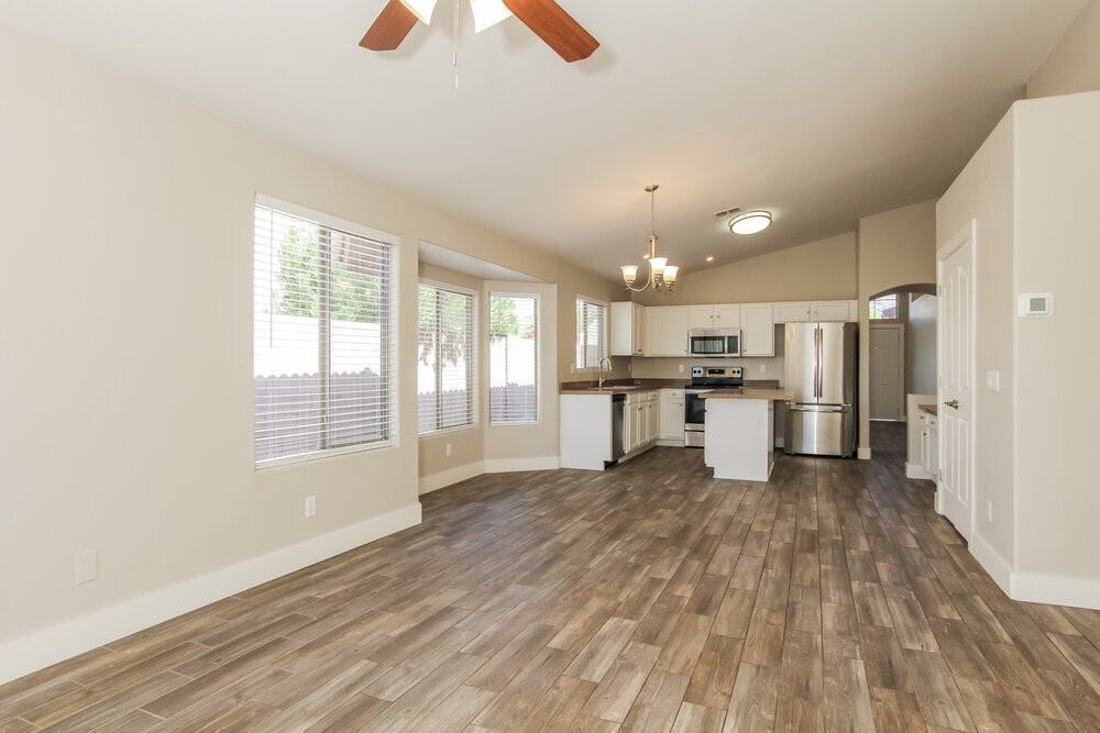 25832 N 66th Dr - Photo 7 of 16