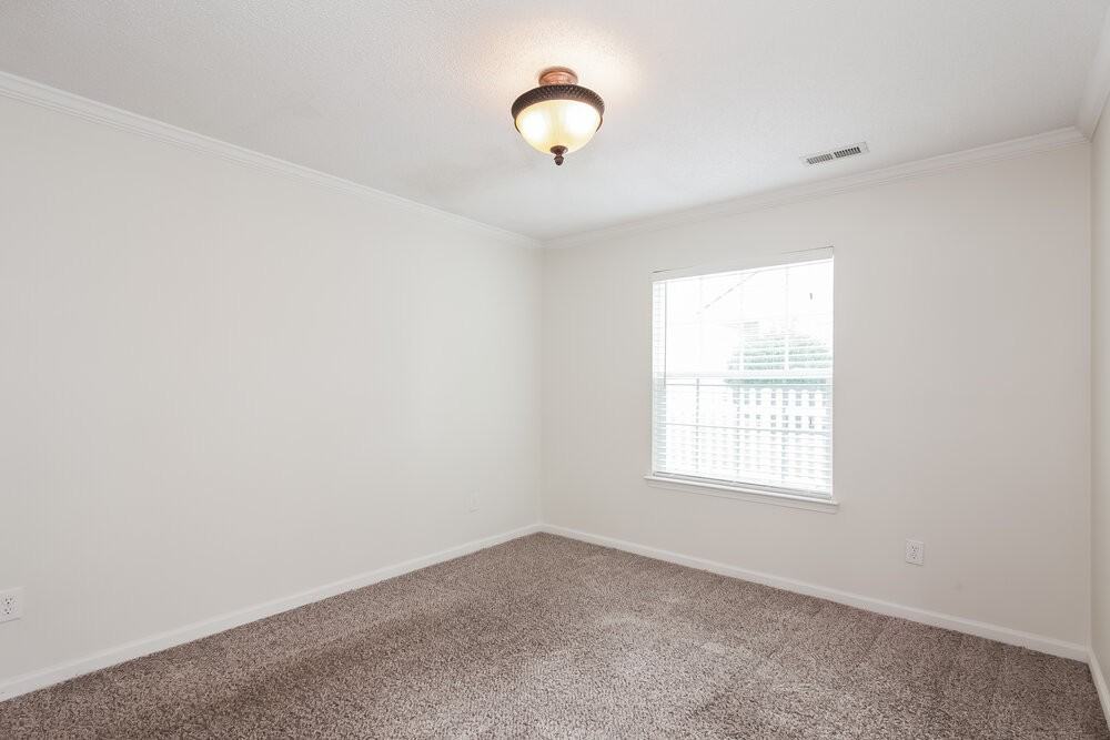 7945 Bristle Ln - Photo 6 of 17