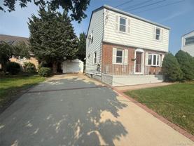 410 Herricks Rd - Photo 1 of 1
