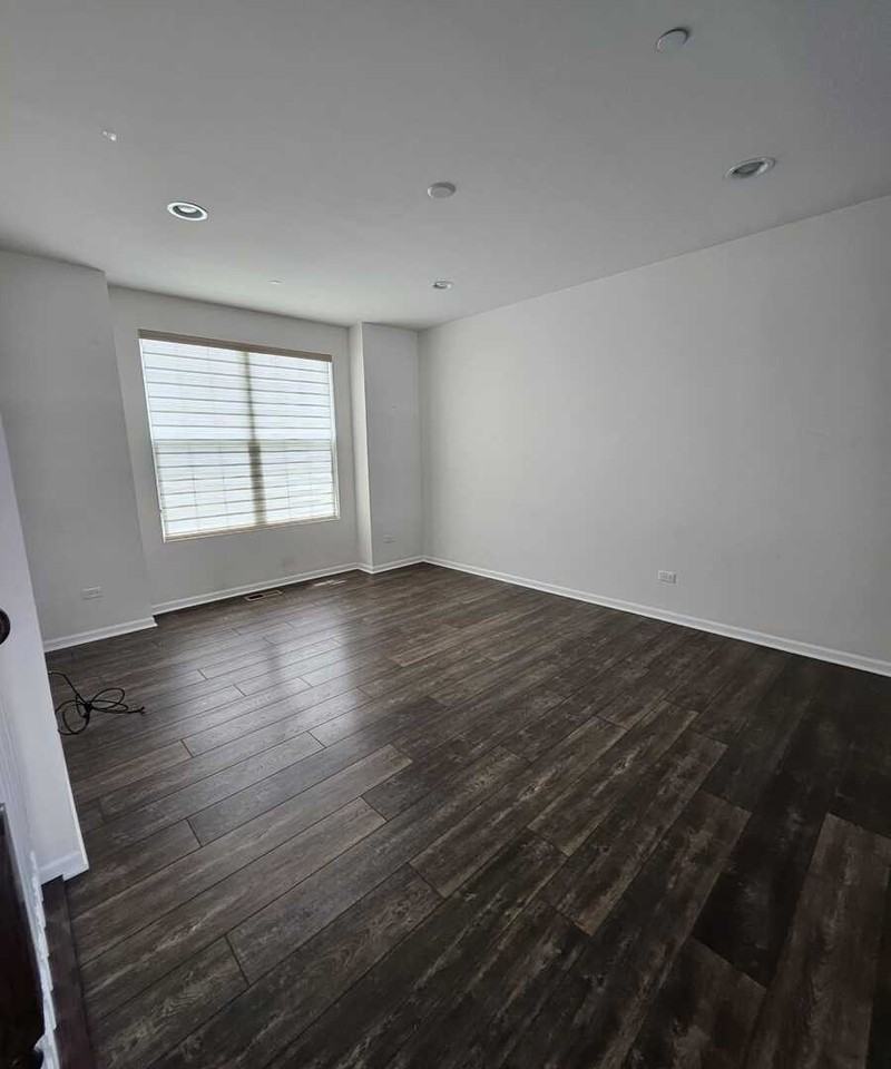 1921 Continental Ave - Photo 4 of 16