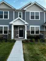featured image of 2304 Noble Ln