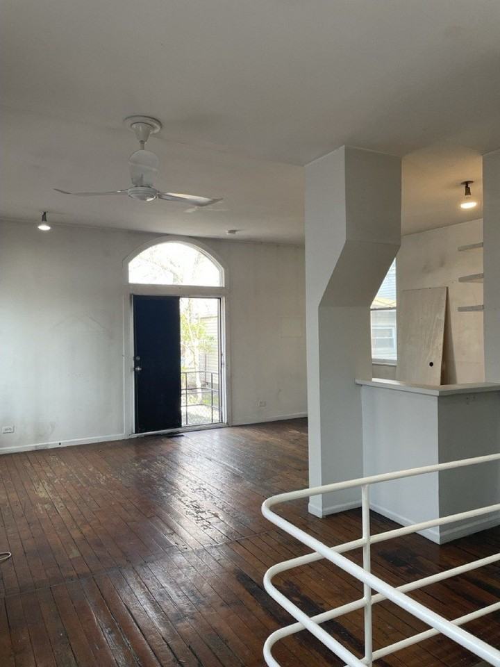 1801 S Peoria St #1R - Photo 2 of 12