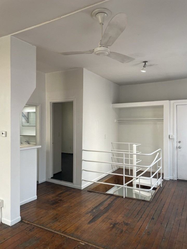 1801 S Peoria St #1R - Photo 3 of 12