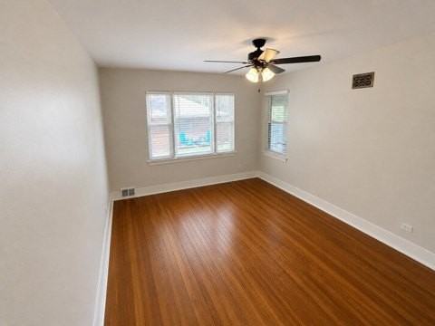 219 Spring Ave - Photo 5 of 12