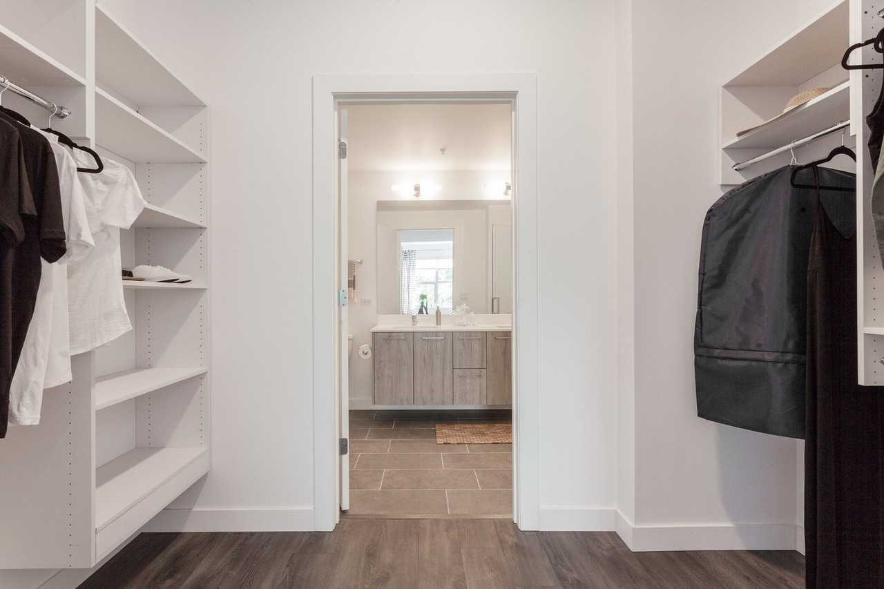 1590 Elmwood Ave #304 - Photo 5 of 19