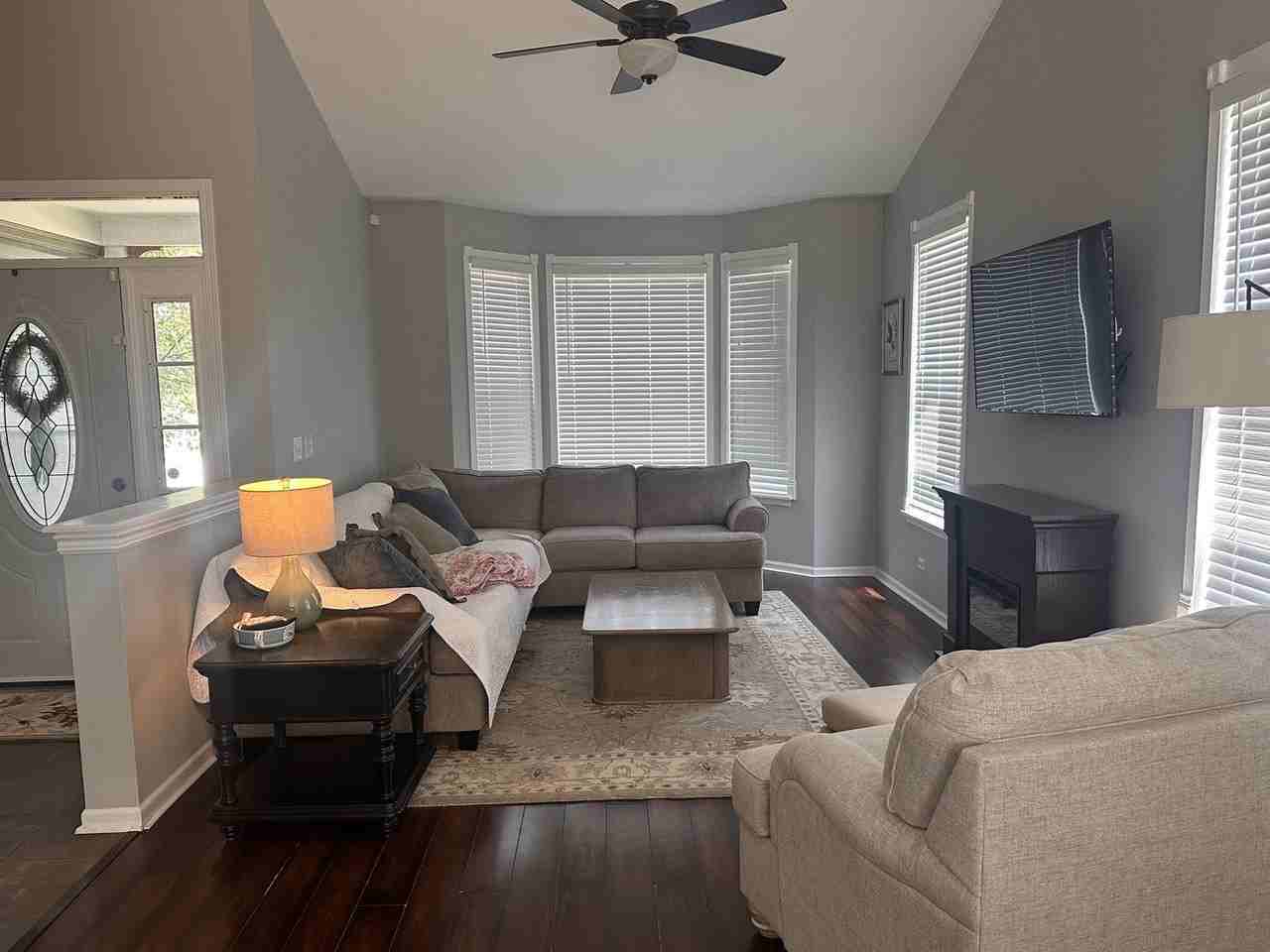 2904 Arbor Ln - Photo 3 of 15