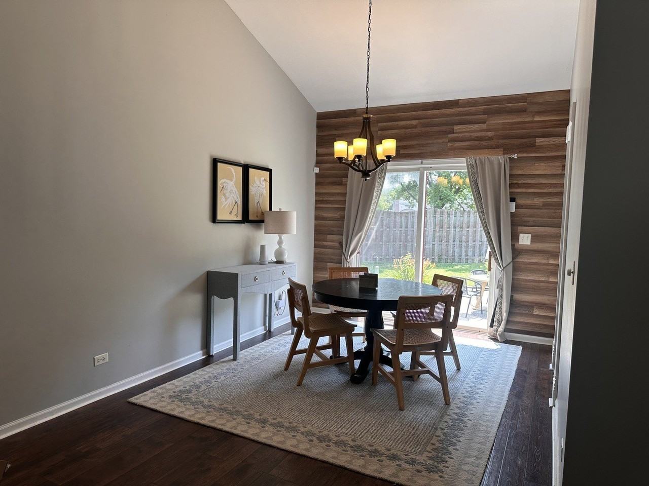 2904 Arbor Ln - Photo 5 of 15
