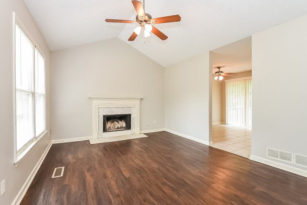 131 Aztec Way Se - Photo 6 of 17